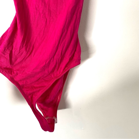 PrettyLittleThing Pink Wrap Bardot Thong Bodysuit NWT - Picture 9 of 9